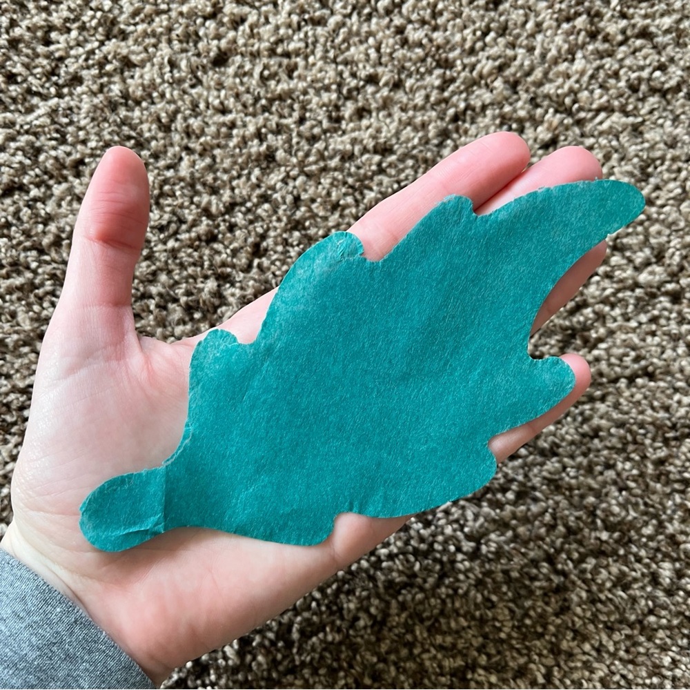Taylor Swift leaf confetti - Picture 2 of 3